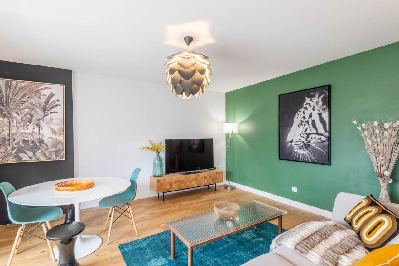 Florentine Furnished Flat Lägenhet Annecy Exteriör bild